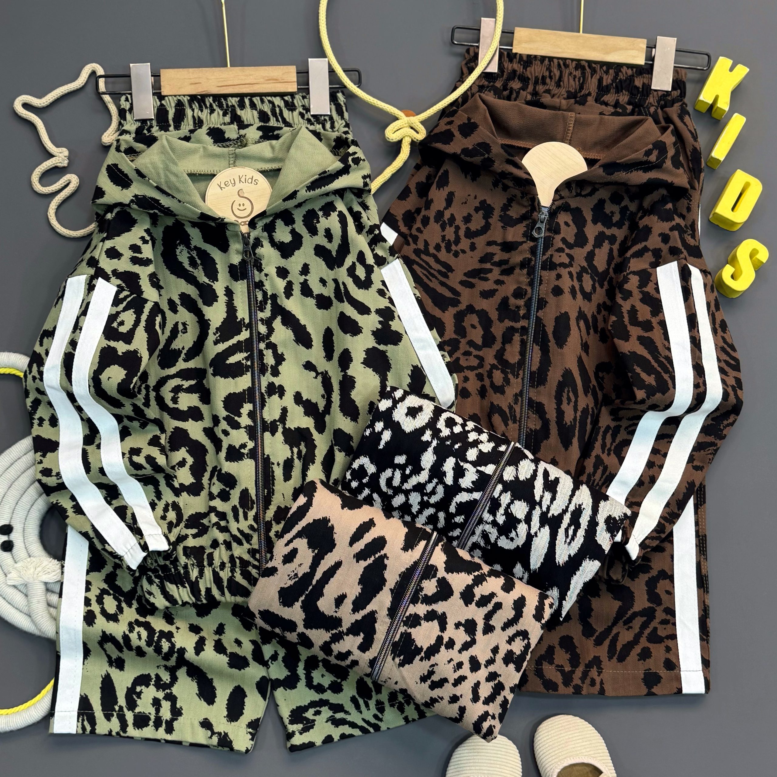 IMG_6536 سویشرت شلوار پلنگی - Image 1