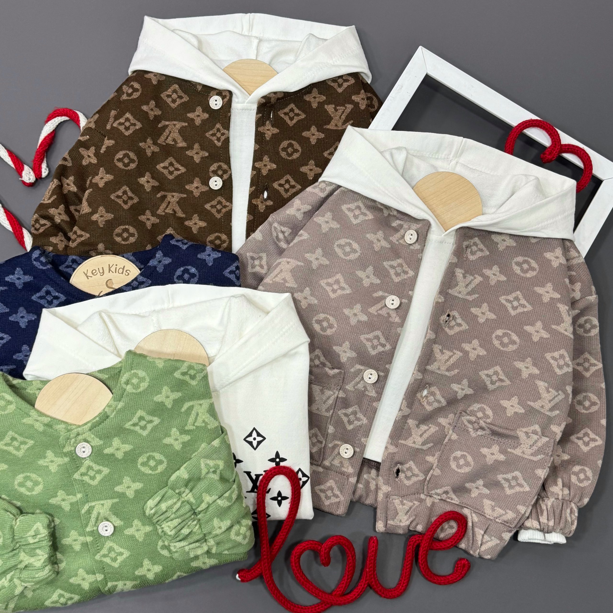 IMG_9644 دو تیکه LV - Image 1