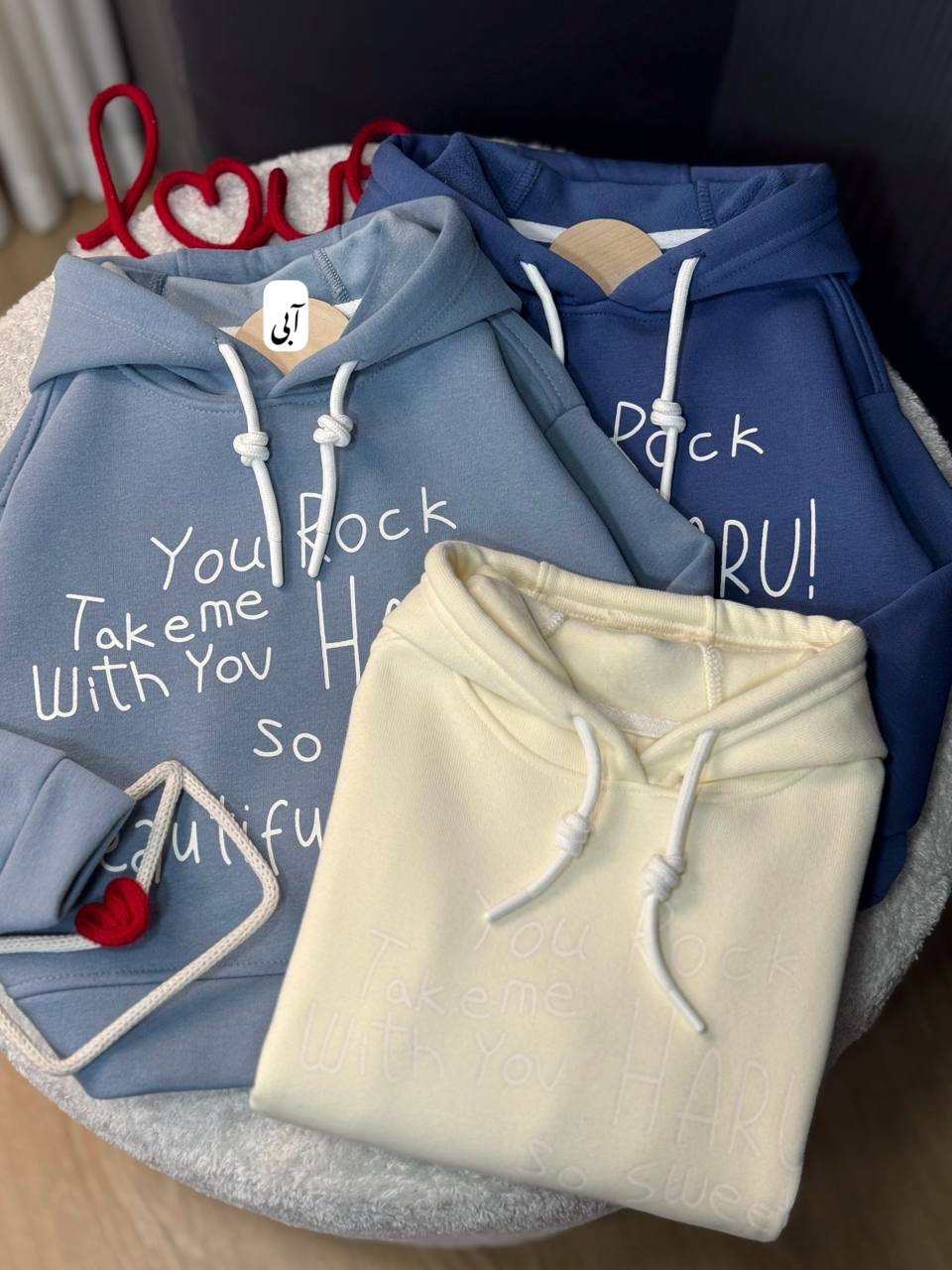 photo_2026-10-12_10-40-53 هودی Latin - Image 1